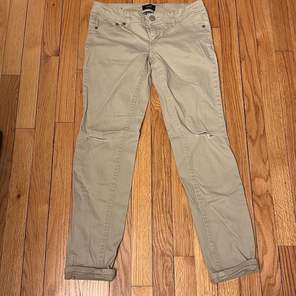 RUE21 skinny khaki